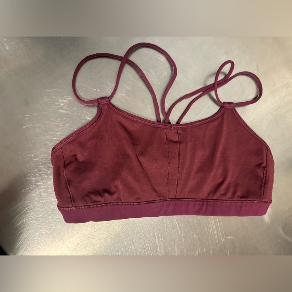 Lululemon - Make A Move Bra US6 - Picture 5 of 7